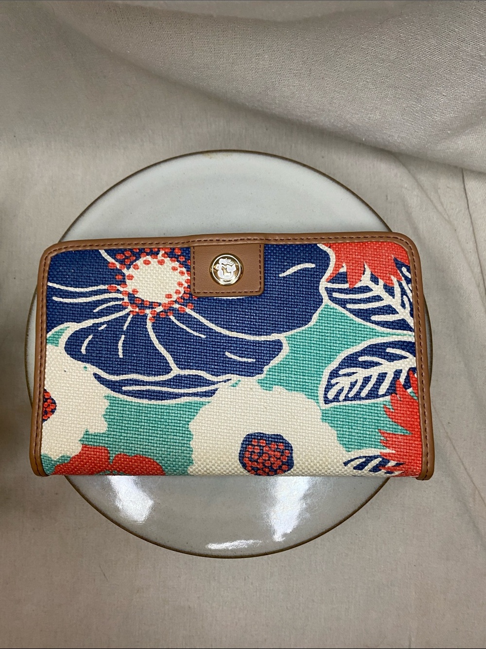 Spartina 449 floral-print linen and leather bifold snap wallet, Coastal Colors